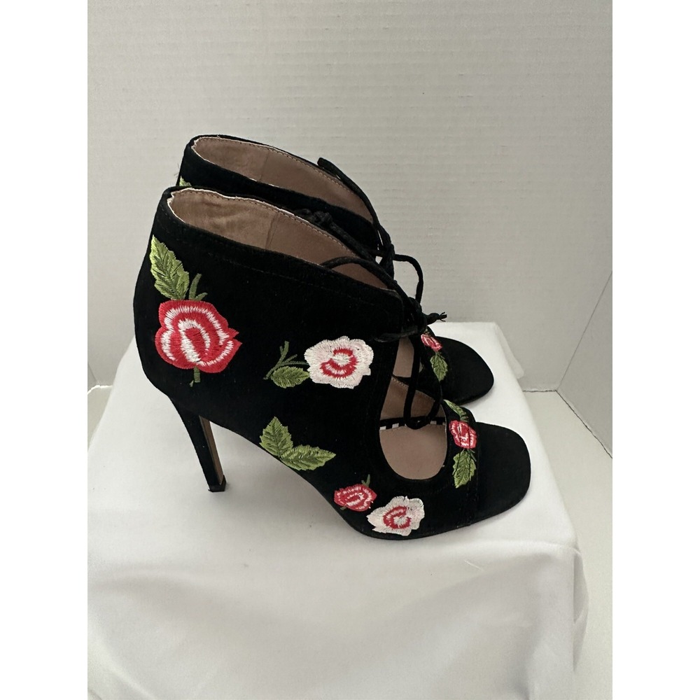 BETSEY JOHNSON Caroline Floral Embroidered Peep-toe Heels SIZE 6.5 - Picture 8 of 11